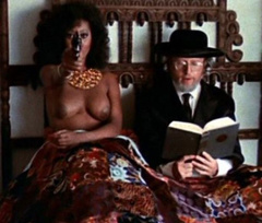 1. Marilyn Joi Naked – The Kentucky Fried Movie, 1977