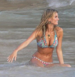 2. Marisa Miller – bikini photoshoot, 2007
