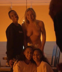 7. Marte Christensen – Jenny Hval – The Great Undressing, 2017