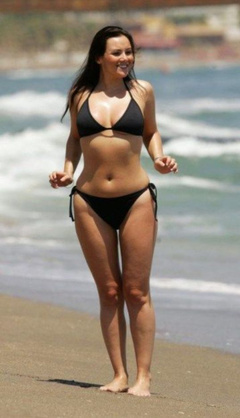 1. Martine McCutcheon – black bikini, 2006