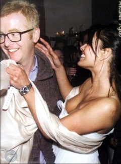 1. Melanie Sykes – Nip slip, 2000