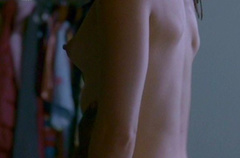 10. Mena Suvari Naked – Stuck, 2007