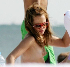 14. Mena Suvari – Topless sunbathing, 2007