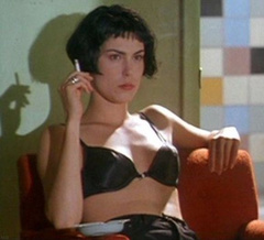 3. Michelle Forbes Naked – Kalifornia, 1993