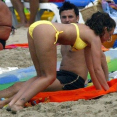 1. Michelle Heaton – bikini at the beach, 2006