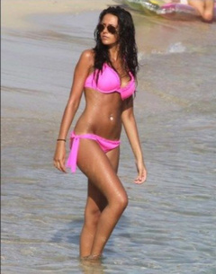 4. Michelle Keegan – bikini, 2009