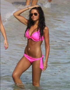 5. Michelle Keegan – bikini, 2009