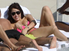 7. Miley Cyrus – pink bikini, 2009