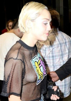 5. Miley Cyrus – see through, 2015