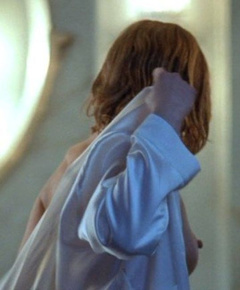 1. Milla Jovovich Naked – Resident Evil, 2002