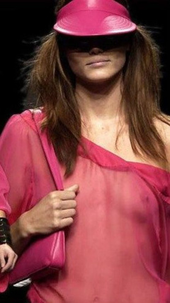 3. Mini Anden – catwalk oops