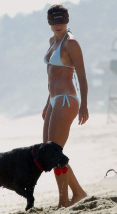 3. Minnie Driver – blue bikini, 2003