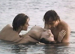 1. Mira Furlan Naked – Lepota poroka, 1986