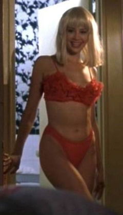 1. Mira Sorvino Sexy – Summer of Sam, 1999