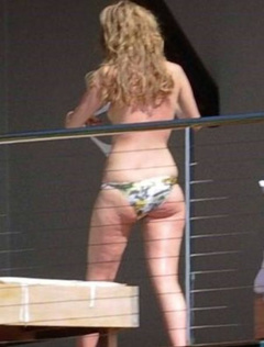 4. Mischa Barton – Topless sunbathing, 2008