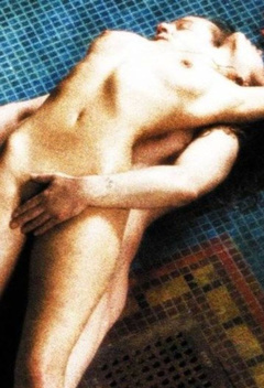 6. Olga Kurylenko Naked – L'annulaire, 2005