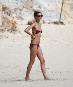 6. Olivia Palermo – bikini, 2011