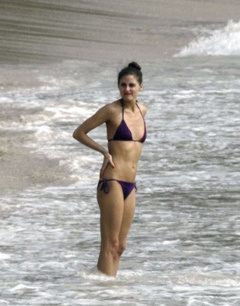 11. Olivia Palermo – bikini, 2011