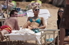 4. Paris Hilton – bikini photoshoot, 2009