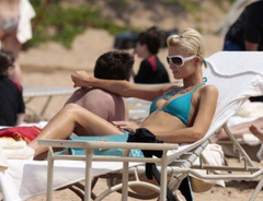 5. Paris Hilton – bikini photoshoot, 2009