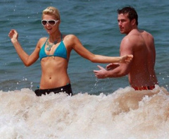 18. Paris Hilton – bikini photoshoot, 2009