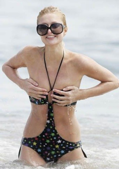 3. Paris Hilton – boob oops, 2007