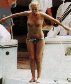 1. Patsy Kensit – Topless swimming, 1998