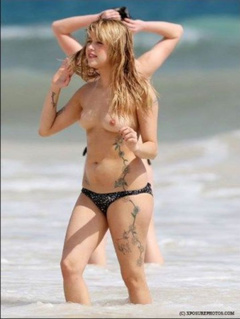 3. Peaches Geldof – topless at the beach, 2009