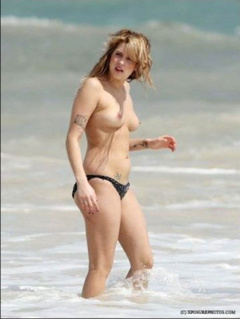 20. Peaches Geldof – topless at the beach, 2009