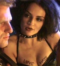 2. Rachael Leigh Cook Sexy – The Naked Man, 1999