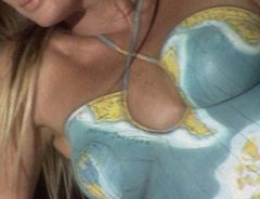 4. Rachel Hunter – Sports_Illustrated Swimsuit 2003 DVD, 2003