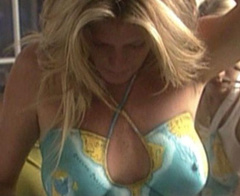 7. Rachel Hunter – Sports_Illustrated Swimsuit 2003 DVD, 2003