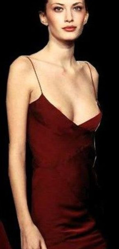 2. Rhea Durham – catwalk oops, 2000