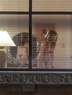 4. Rhona Mitra Naked – Hollow Man, 2000