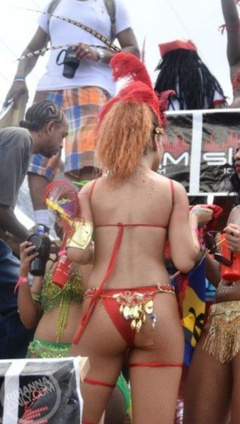 3. Rihanna – Kadoomant Day Parade, 2011