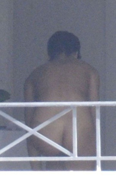 3. Rihanna – nude while changing bikini, 2012