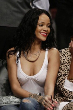 1. Rihanna – see through, 2014