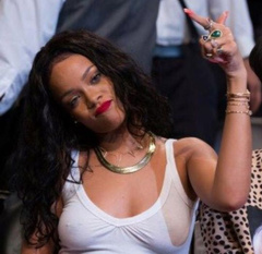 4. Rihanna – see through, 2014