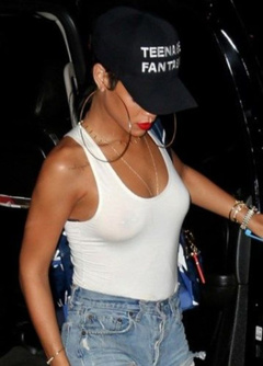 10. Rihanna – see through, 2014