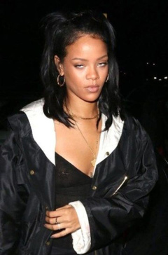 13. Rihanna – see through, 2014