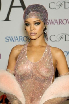 17. Rihanna – see through, 2014