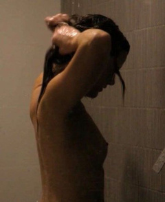 8. Riley Keough Naked – The Girlfriend Experience, 2016