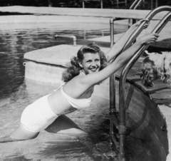 8. Rita Hayworth – Unknown Magazine