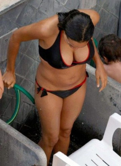 1. Rosario Dawson – black bikini, 2008
