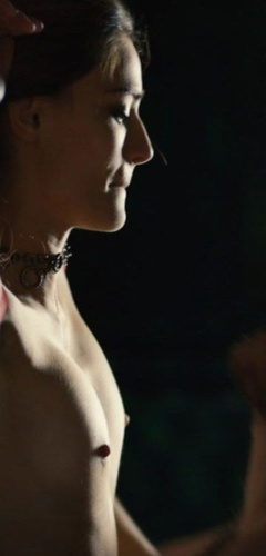 3. Saadet Aksoy Naked – Venuto al mondo, 2012