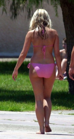 10. Samantha Winward – bikini, 2006