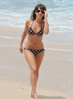 1. Samia Smith – bikini, 2009