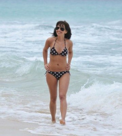 3. Samia Smith – bikini, 2009