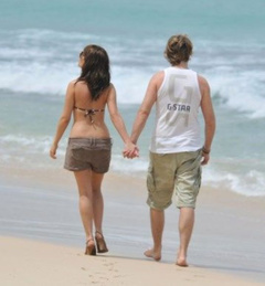 11. Samia Smith – bikini, 2009