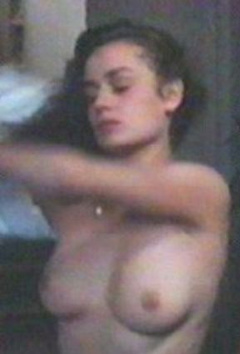 3. Sandrine Bonnaire Naked – Le meilleur de la vie, 1985